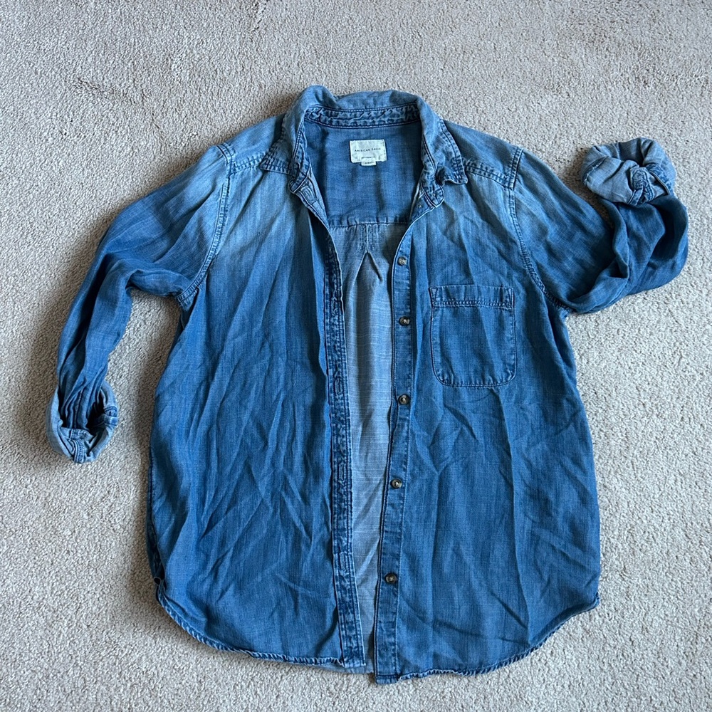 American Eagle Outfitters Light Blue Denim Shirt